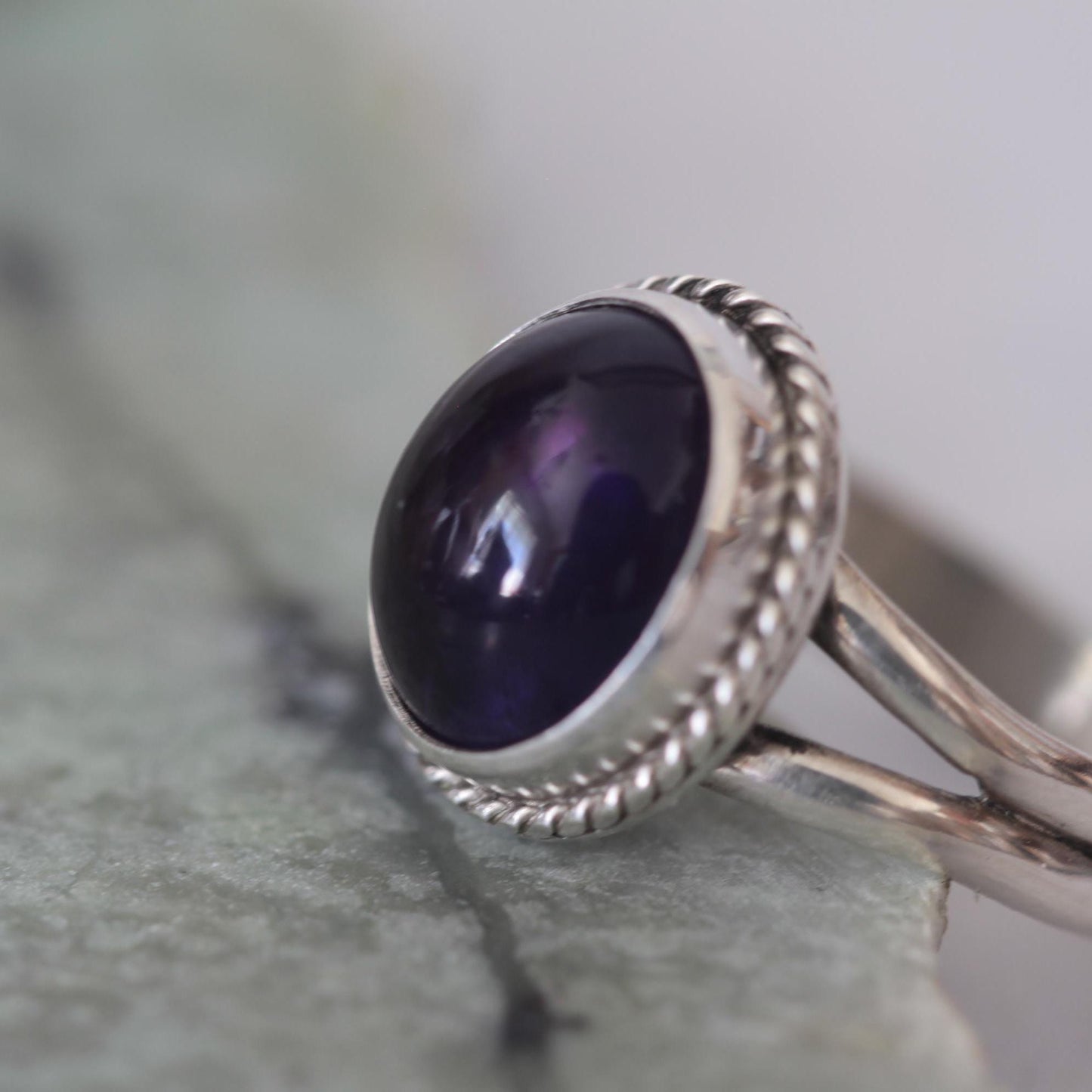 Oval Amethyst Classically Set Sterling Silver Ring size 7.5