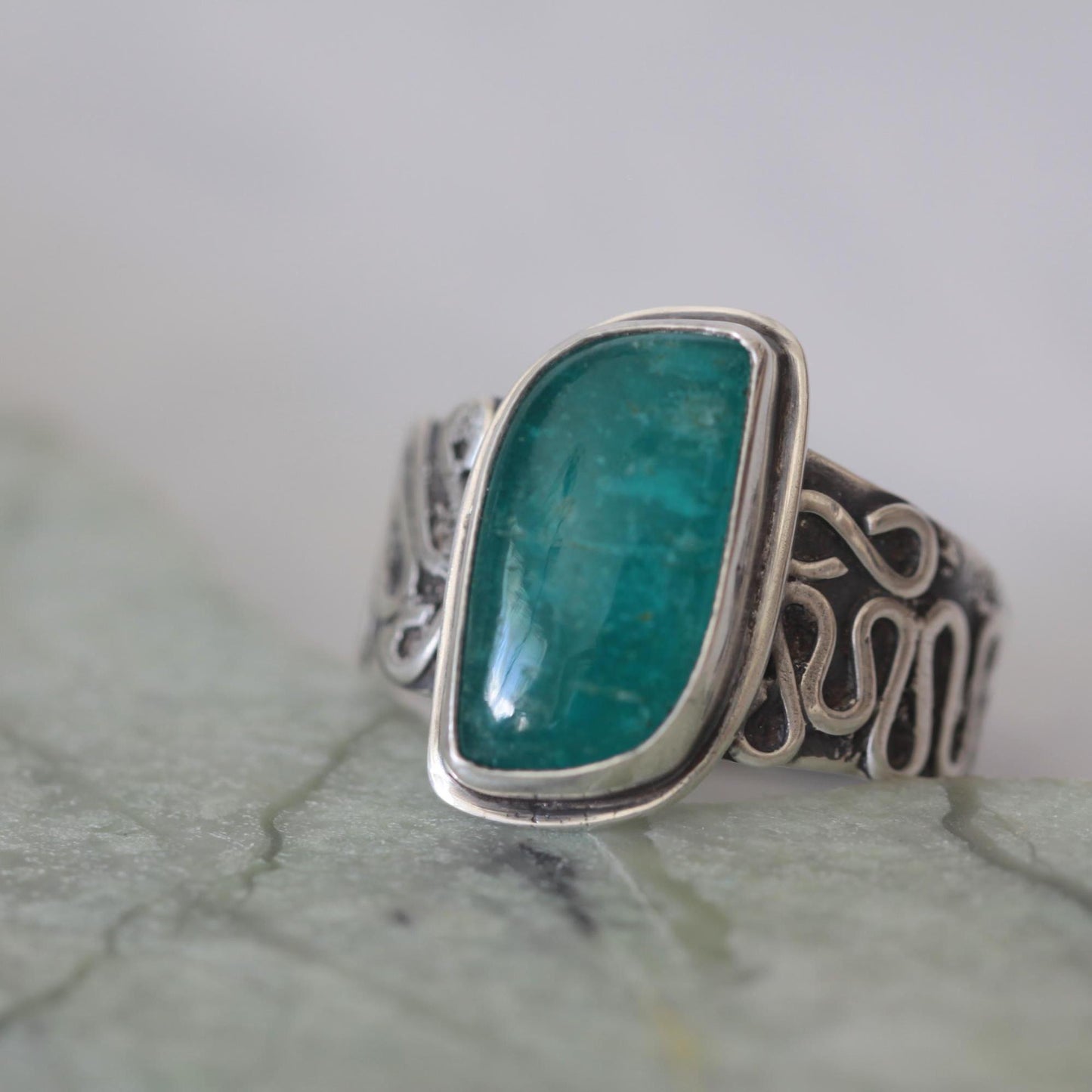 Russian Amazonite Sterling Silver Heavy Texture Tapered Band size 9.25