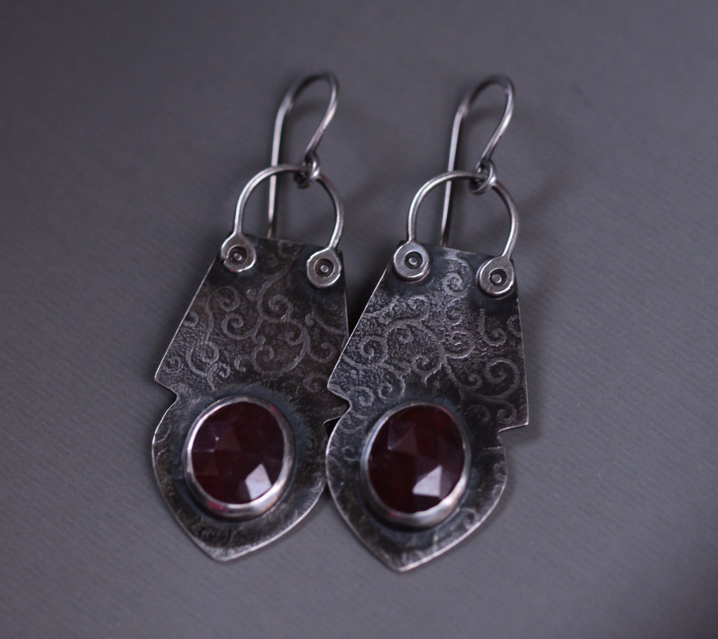 Deep Red Sapphire Roller Print Scroll Sterling Silver Earrings