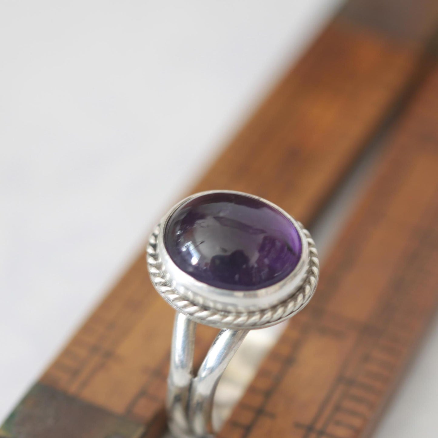 Oval Amethyst Classically Set Sterling Silver Ring size 7.5