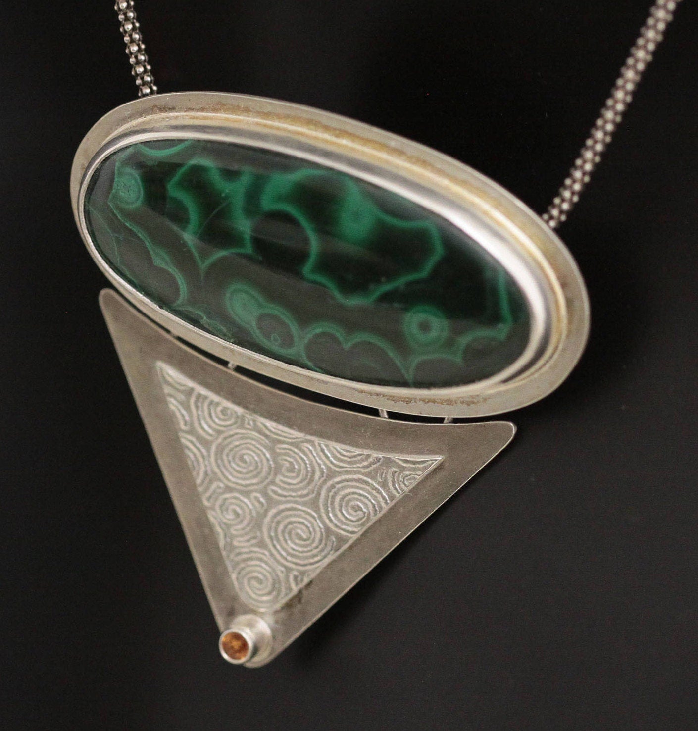 Malachite Sapphire Pendant with Spiral Rollprint